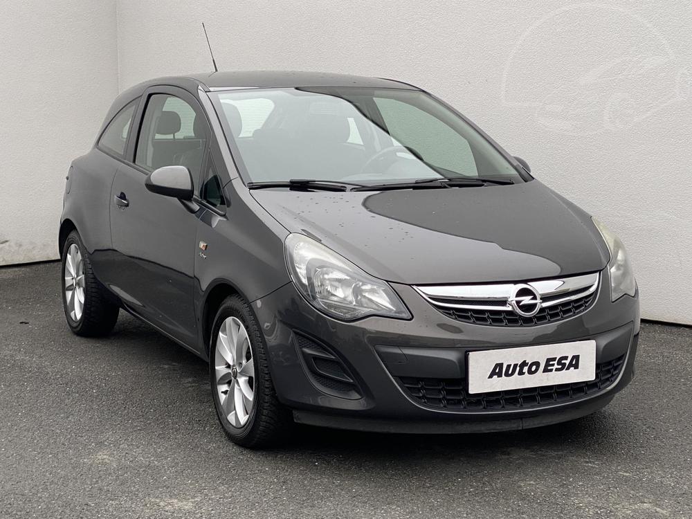 Prodm Opel Corsa 1.2 i Serv.kniha