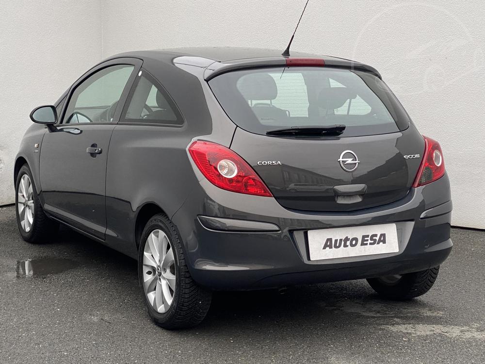 Opel Corsa 1.2 i Serv.kniha