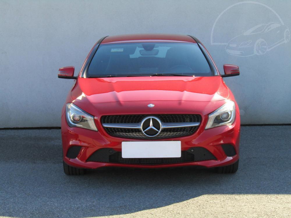 Mercedes-Benz CLA 1.6 i Serv.kniha, R