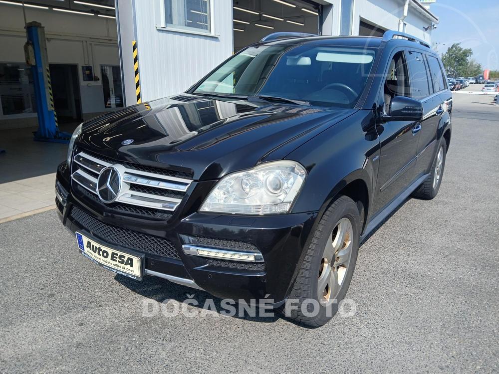 Mercedes-Benz GL 3.0 CDi, ČR