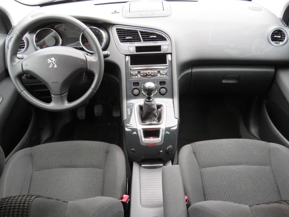 Peugeot 5008 2.0 HDi