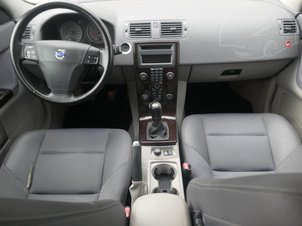 Volvo V50 2.4 i