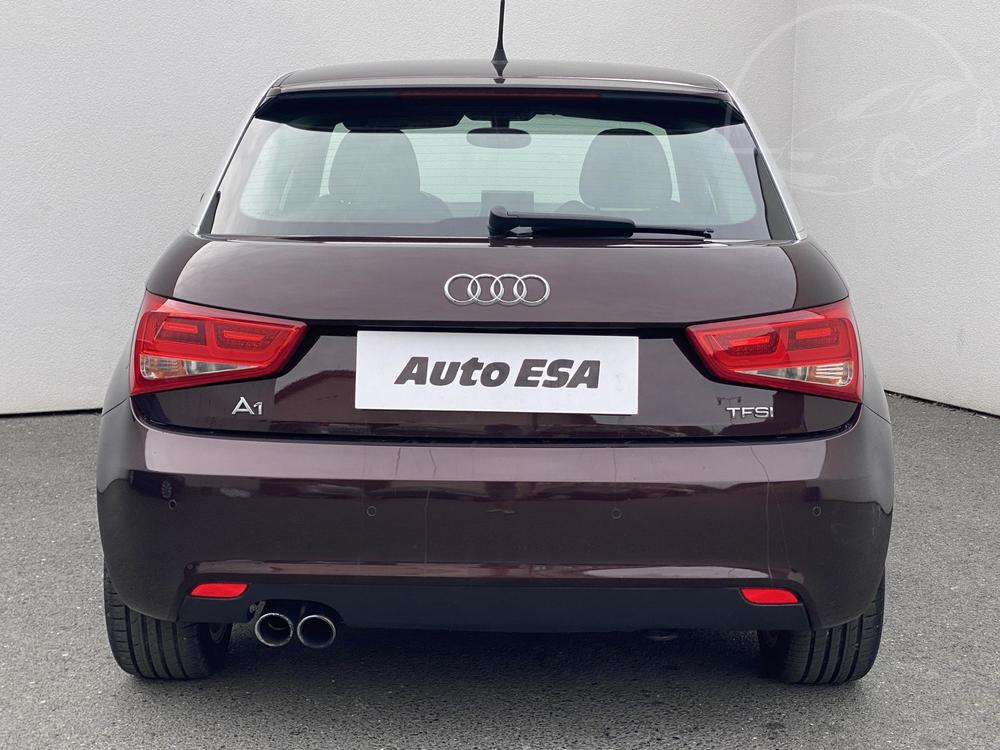 Audi A1 1.4 TFSi Serv.kniha