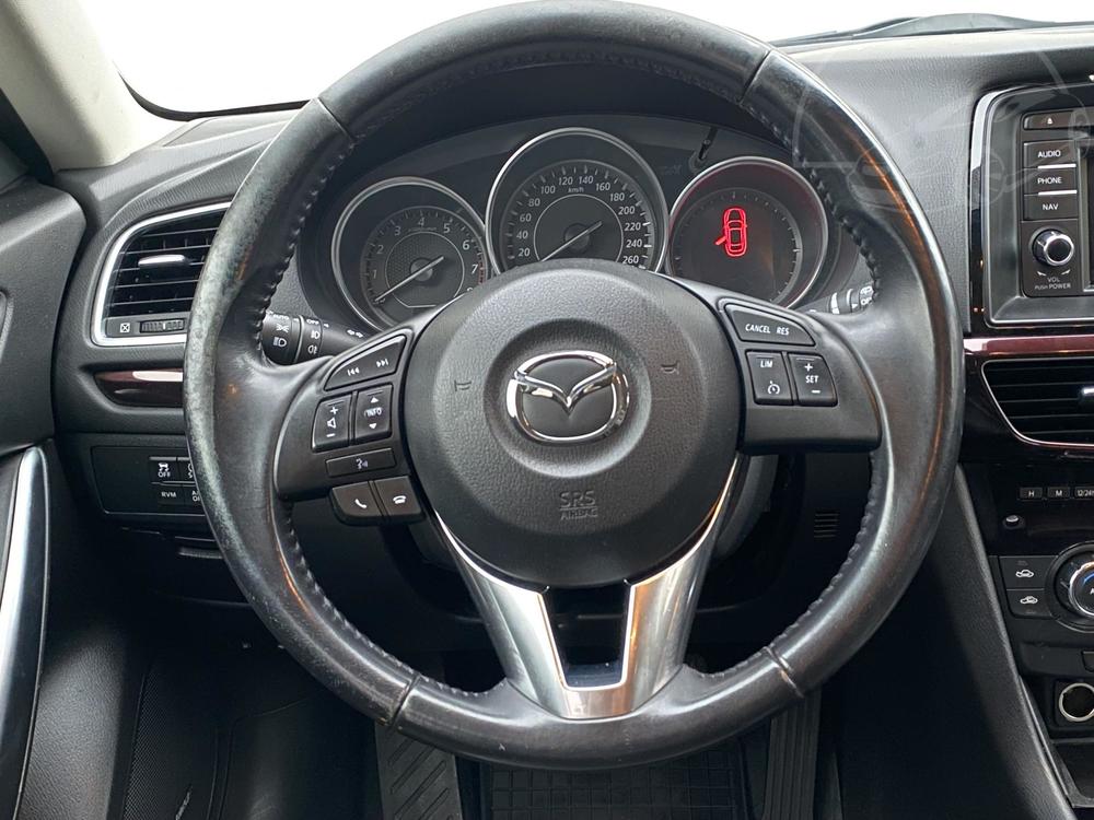 Mazda 6 2.0 i, R