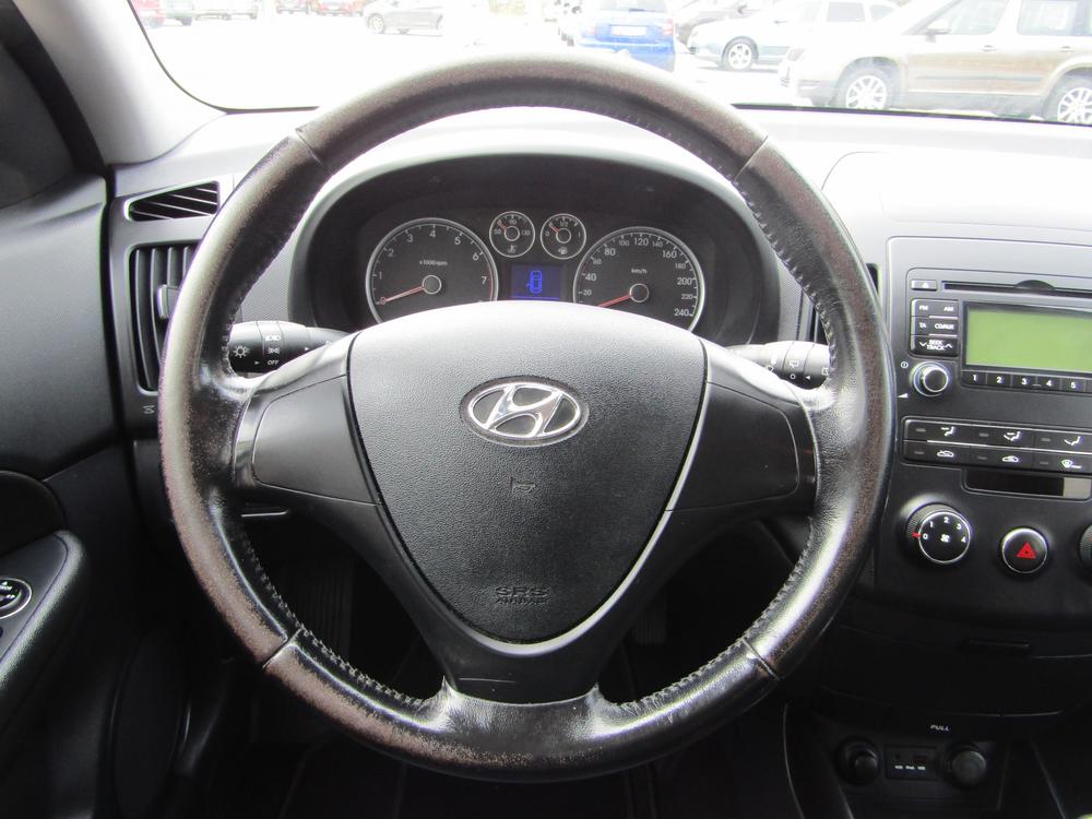 Hyundai i30 1.4. 16 V