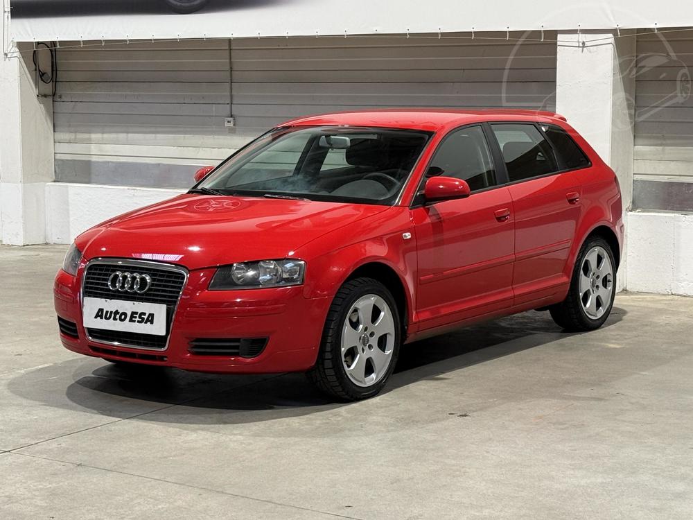 Audi A3 1.6 i, R