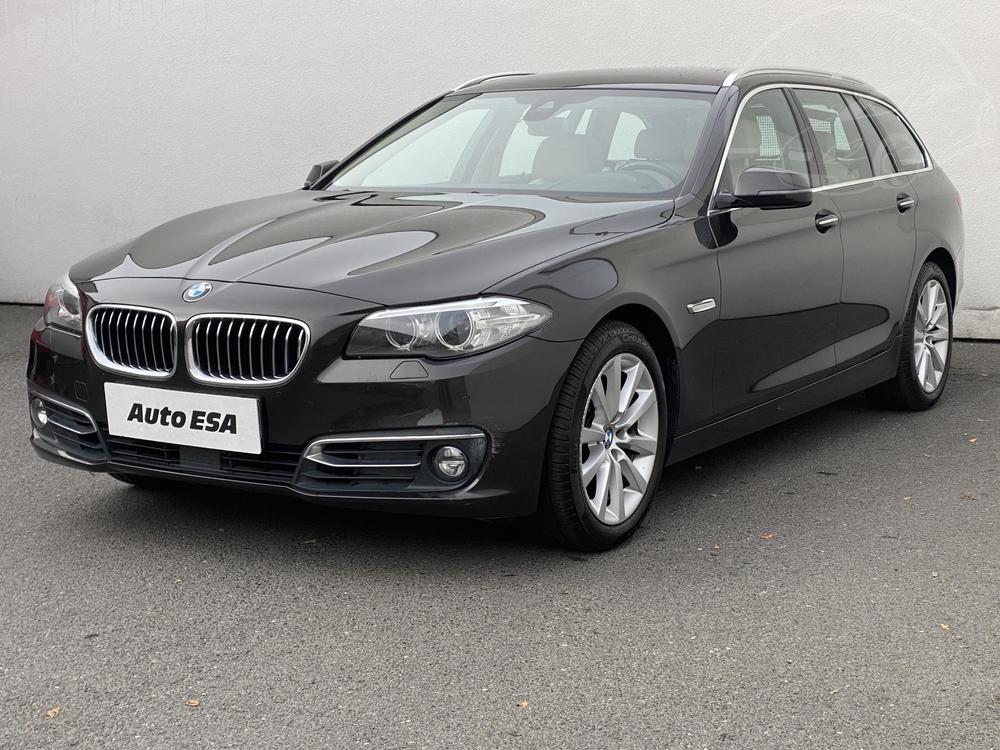 BMW 5 3.0 d Serv.kniha, R