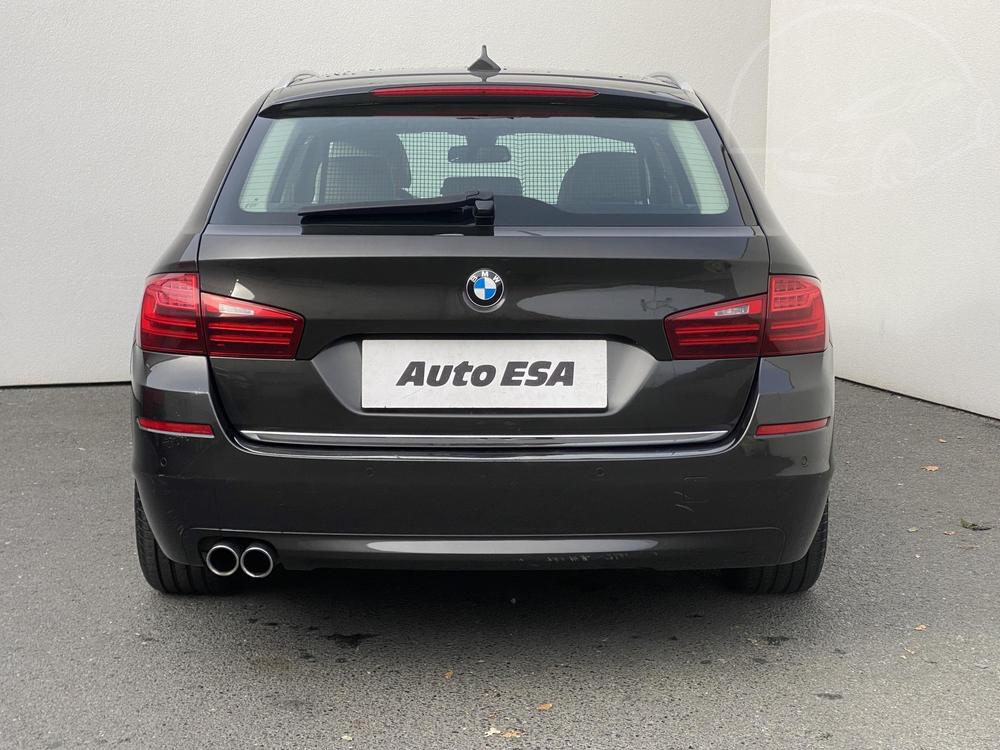 BMW 5 3.0 d Serv.kniha, R