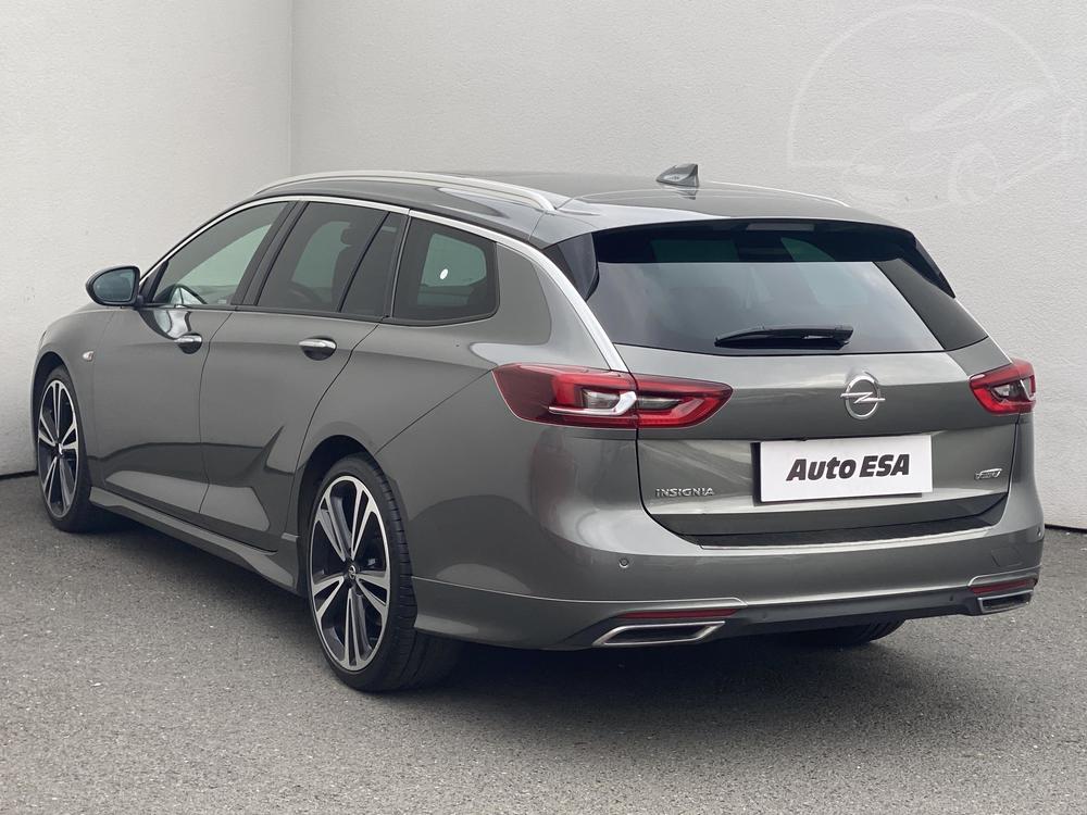 Opel Insignia 2.0 T