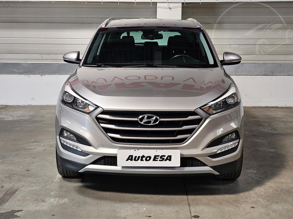 Hyundai Tucson 1.7 CRDi, R