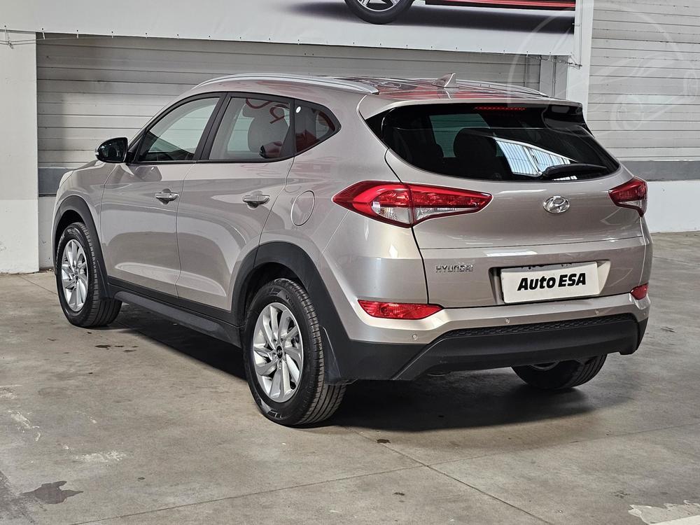 Hyundai Tucson 1.7 CRDi, R