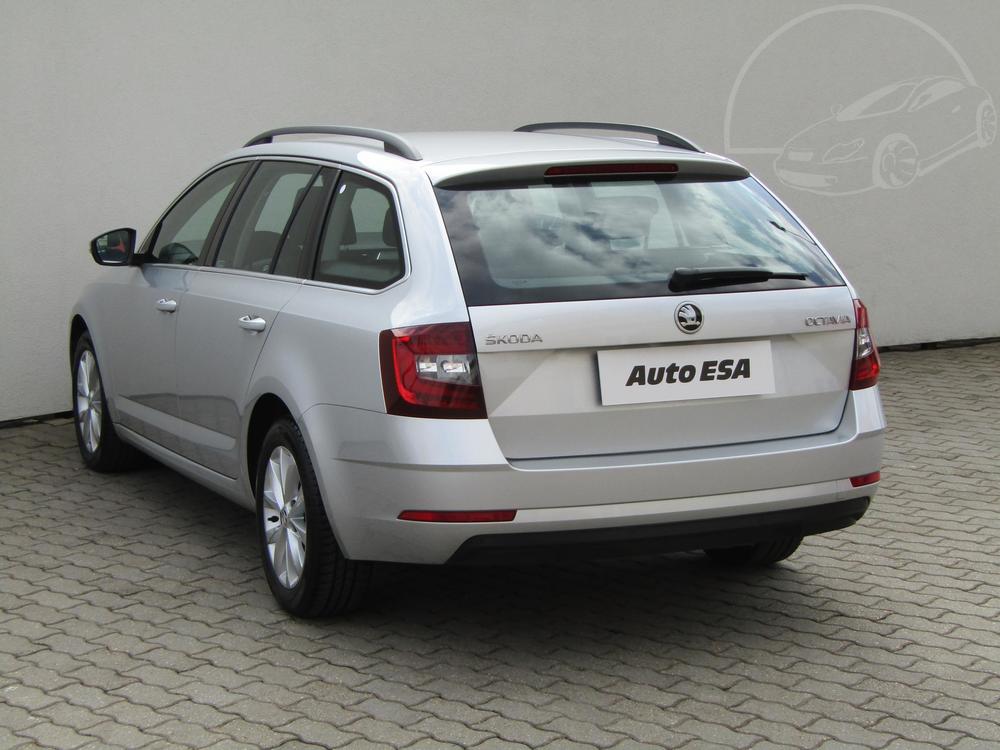 koda Octavia III 1.6 TDi, R