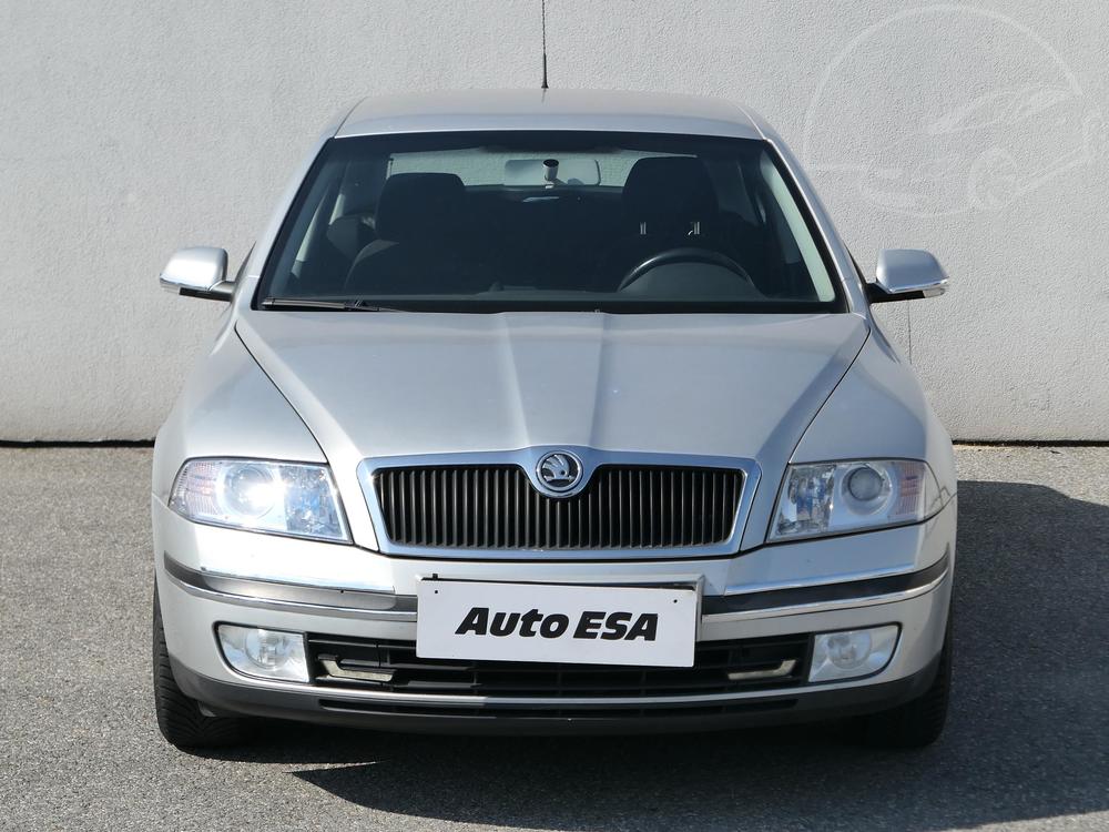 koda Octavia II 1.9 TDi, R