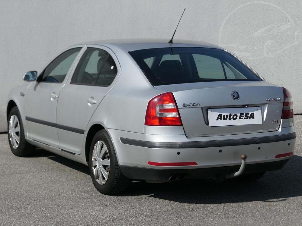 koda Octavia II 1.9 TDi, R