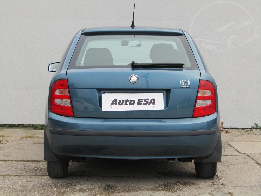 koda Fabia 1.2 i, R