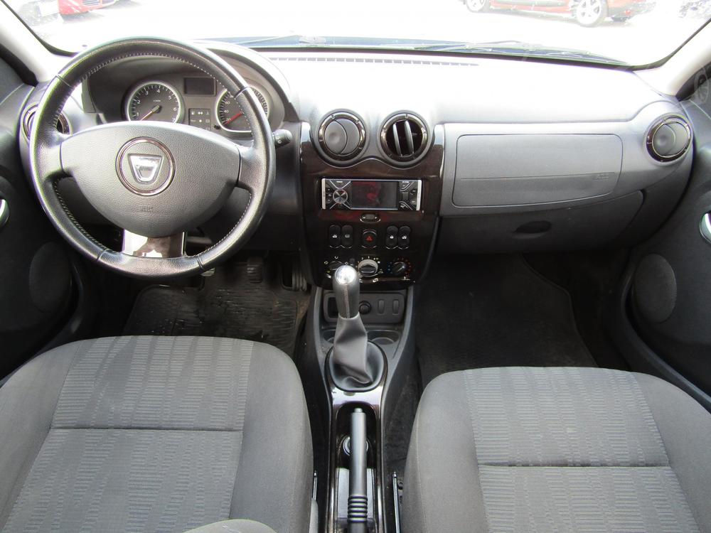 Dacia Duster 1.6 i