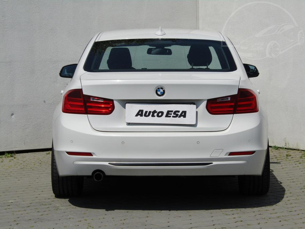 BMW 3 2.0 D, R