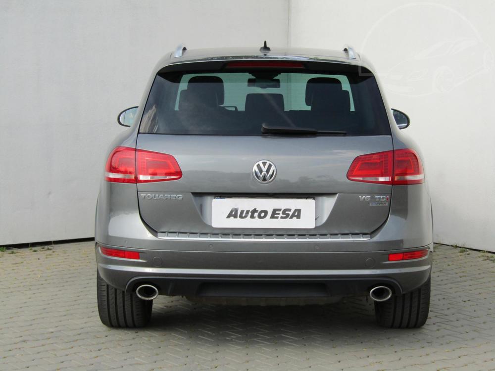 Volkswagen Touareg 3.0 TDi, R