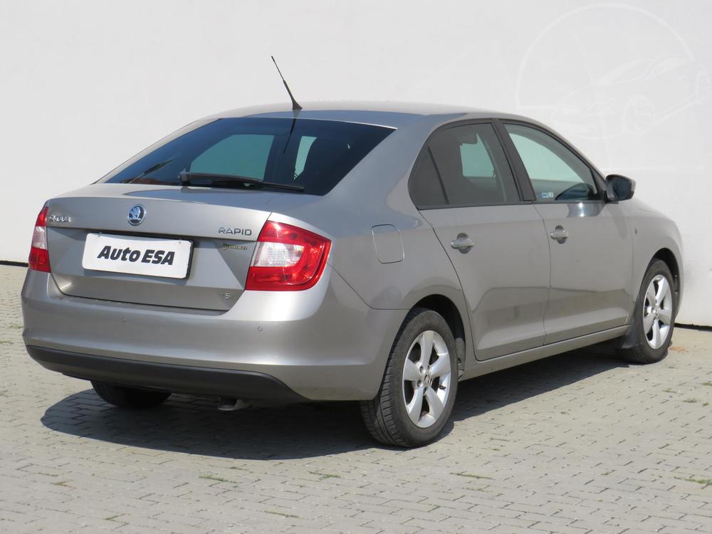 koda Rapid 1.2 TSI, R