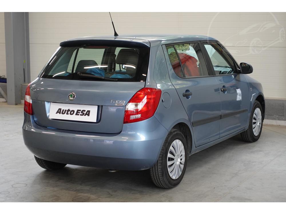 koda Fabia II 1.2 i Serv.kniha, R