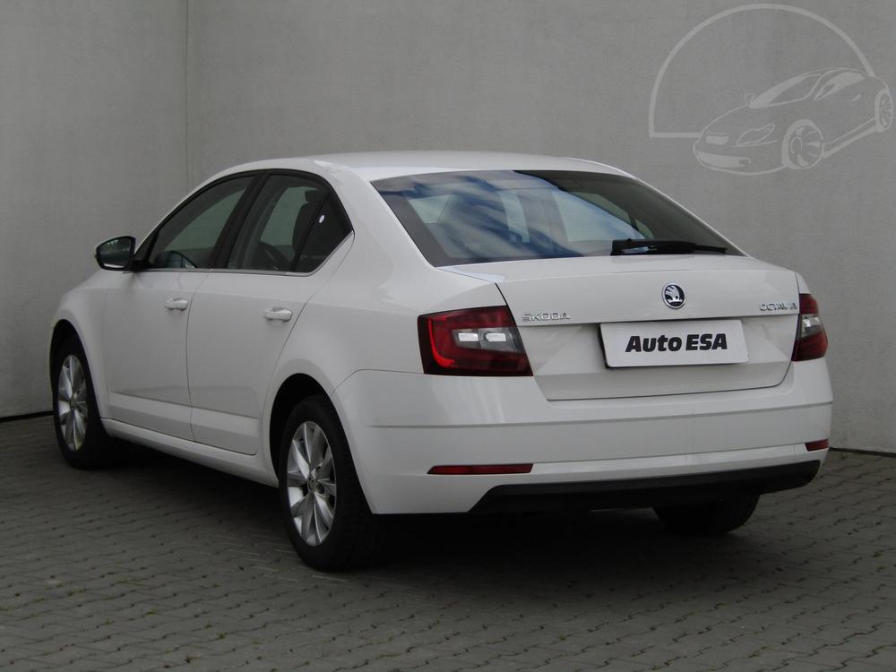 koda Octavia III 1.6 TDi, R