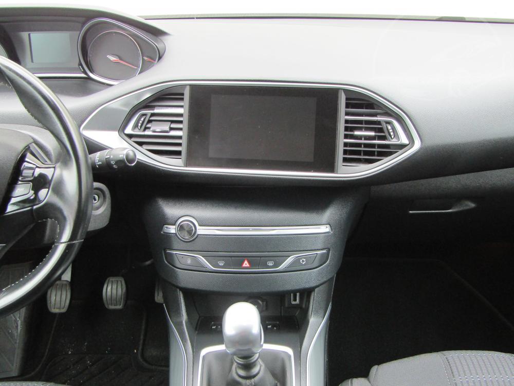 Peugeot 308 1.5 HDi, R