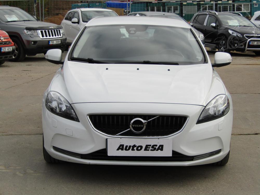 Volvo V40 2.0 D2