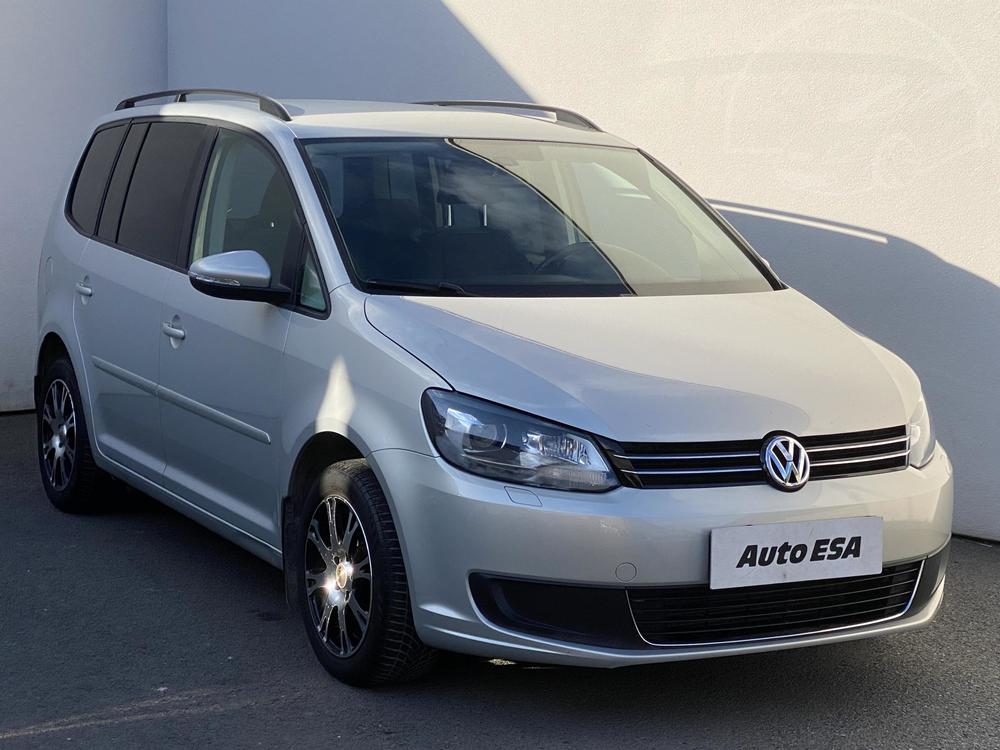 Prodm Volkswagen Touran 1.6 TDi Serv.kniha