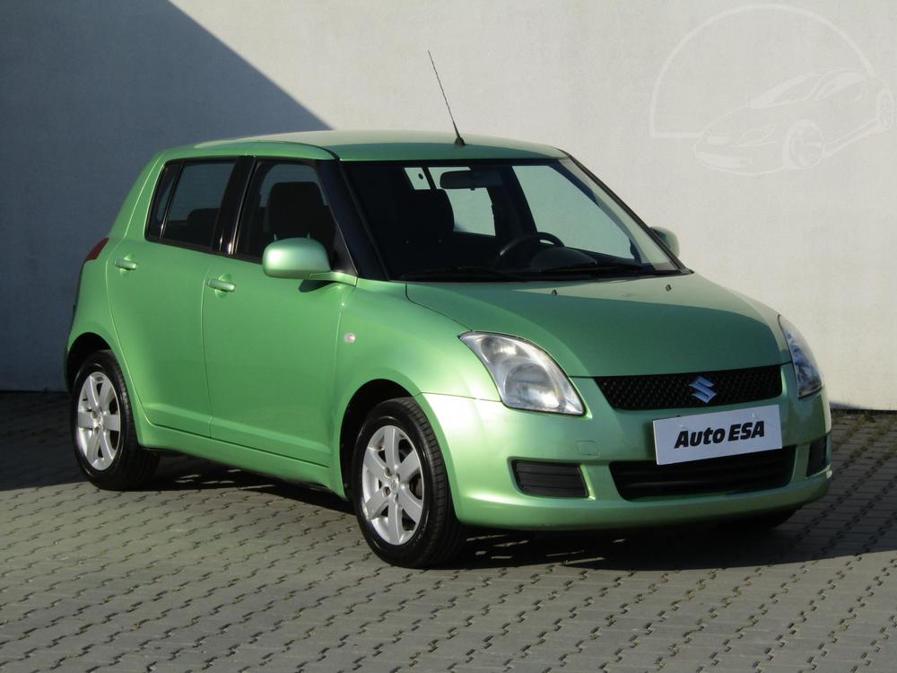 Prodm Suzuki Swift 1.3 i, R