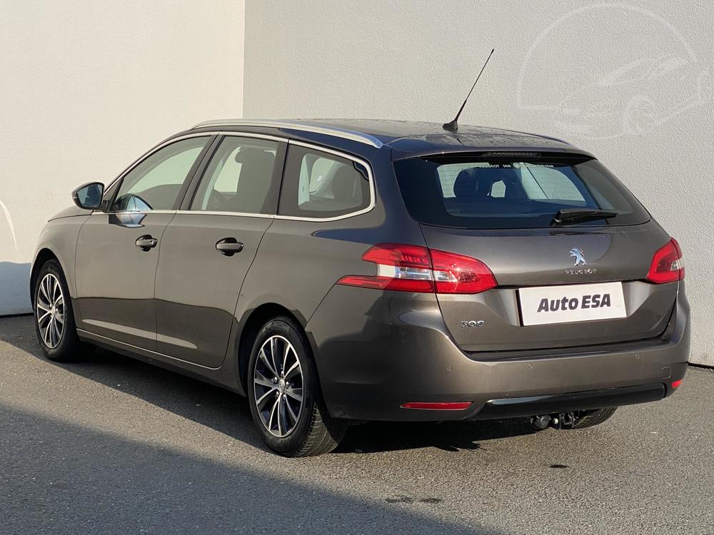 Peugeot 308 1.2 PT Serv.kniha