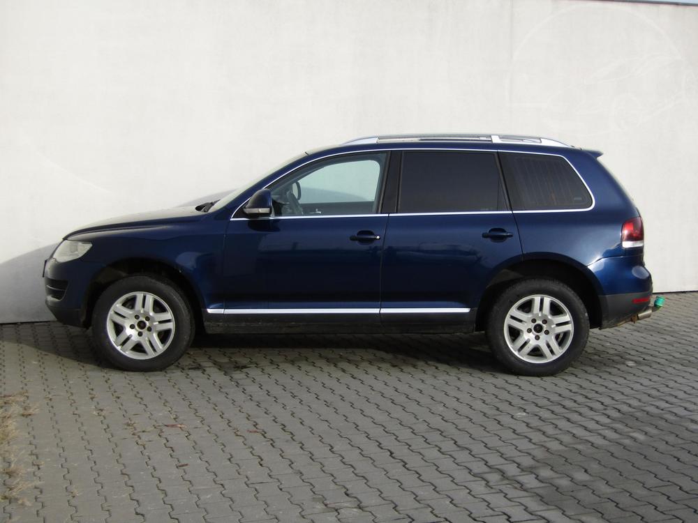 Volkswagen Touareg 3.0 TDi, R