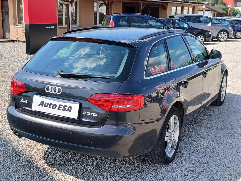 Audi A4 2.0 TDi, R