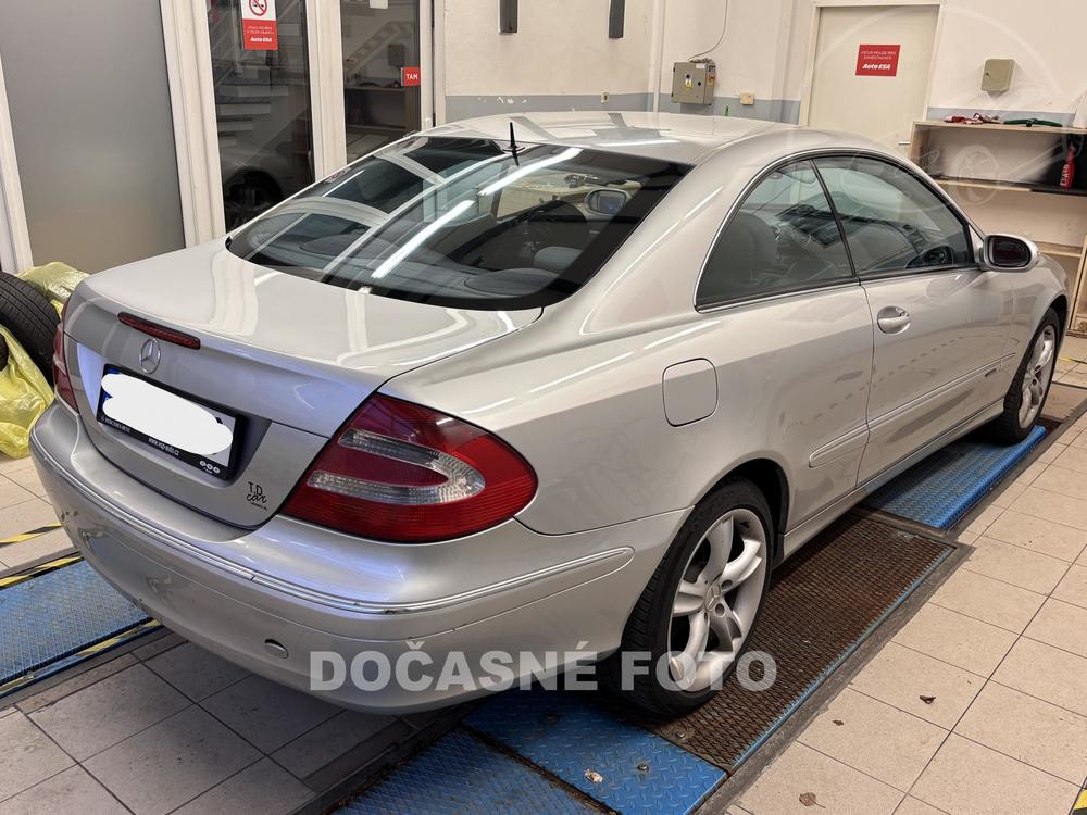 Mercedes-Benz CLK 2.6