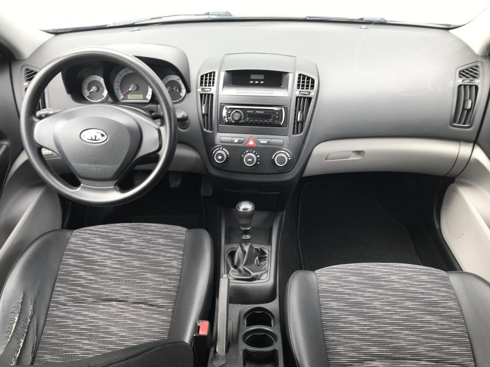 Kia Ceed 1.4 i, R