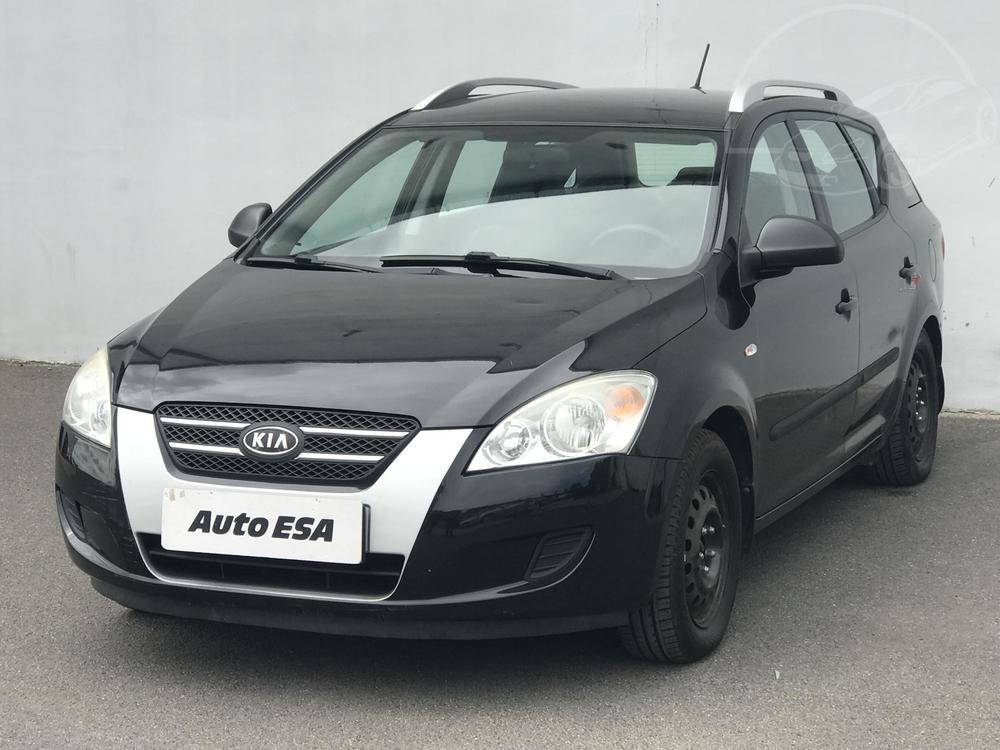 Kia Ceed 1.4 i, R