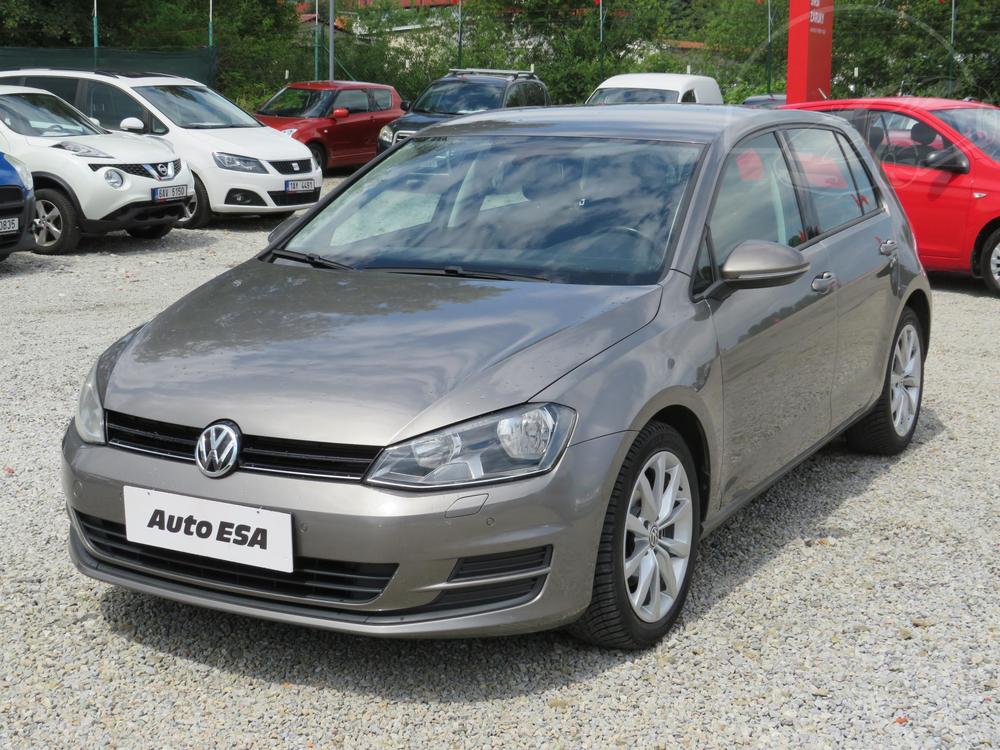 Volkswagen Golf 1.2 TSi Serv.kniha