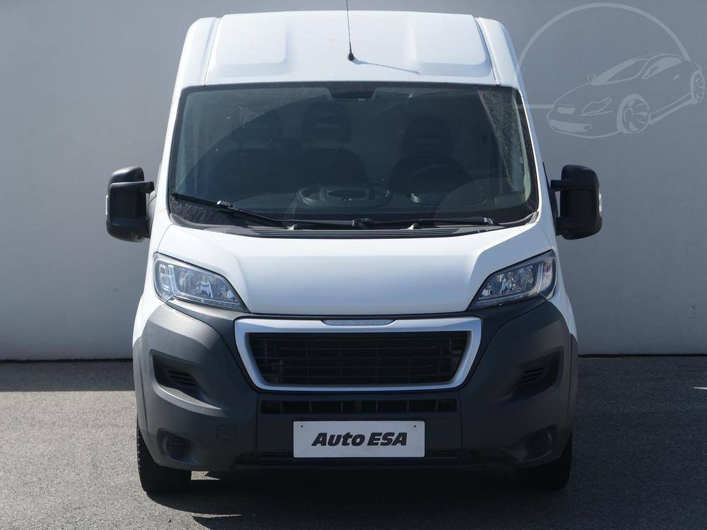 Peugeot Boxer 2.2 HDi, R