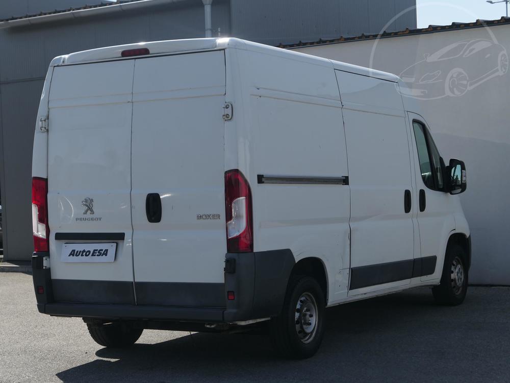 Peugeot Boxer 2.2 HDi, R