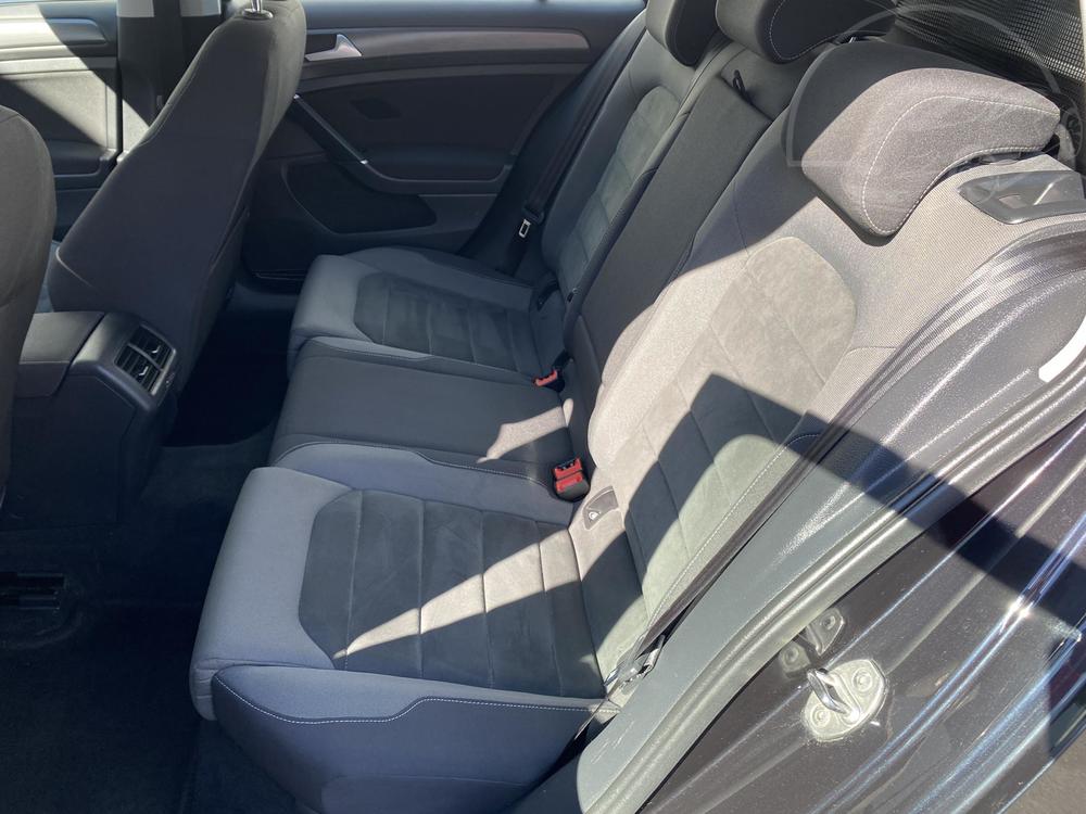 Volkswagen Golf 2.0 TDi