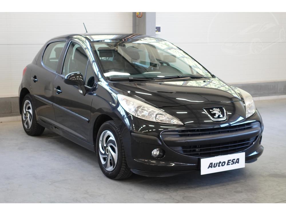 Peugeot 207 1.4 i, R