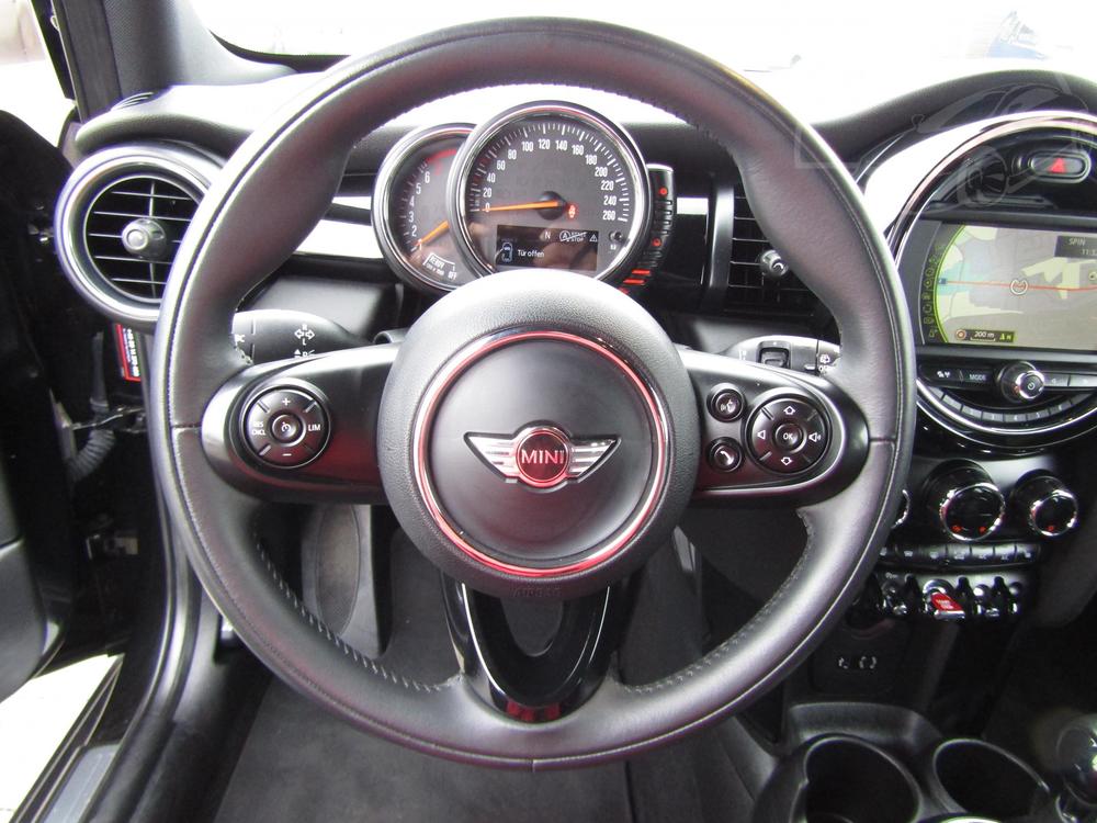 Mini Cooper 1.5 i