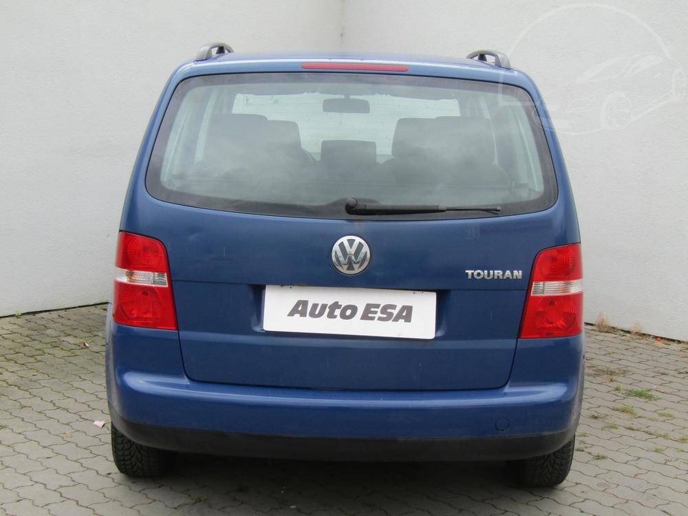 Volkswagen Touran 1.6 i, R