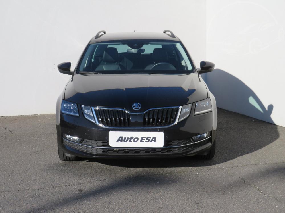 koda Octavia III 1.4 Serv.kniha, R