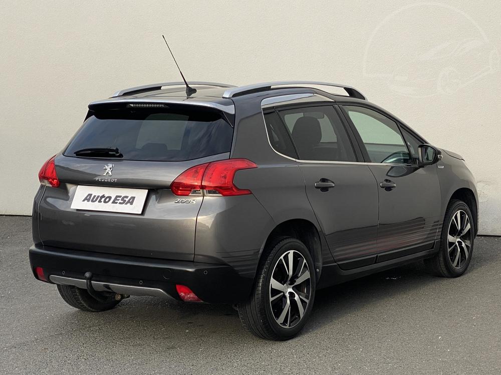 Peugeot 2008 1.2 PT