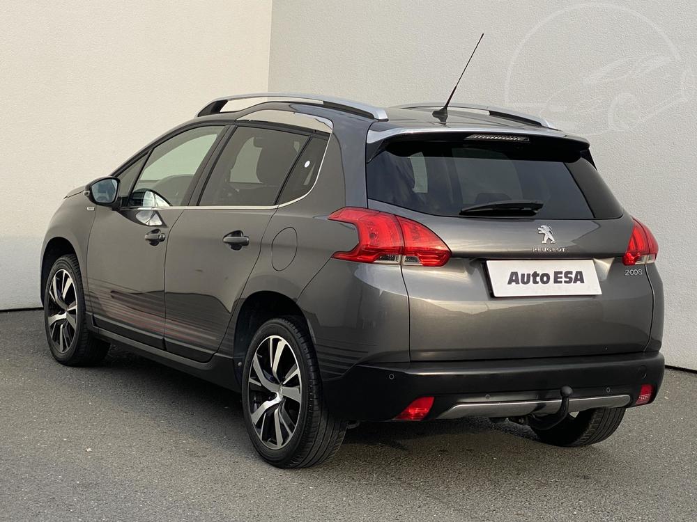 Peugeot 2008 1.2 PT