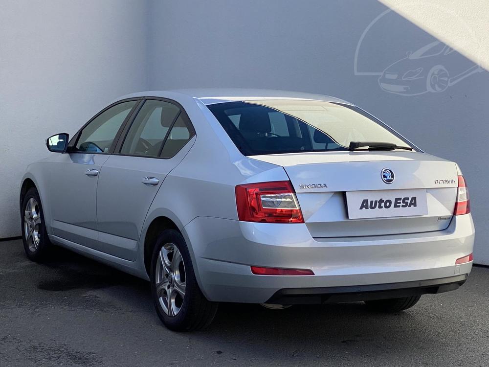 koda Octavia III 2.0 TDi, R