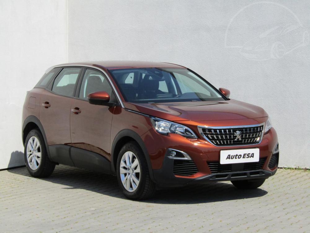 Prodm Peugeot 3008 1.2 PT 1.maj, R