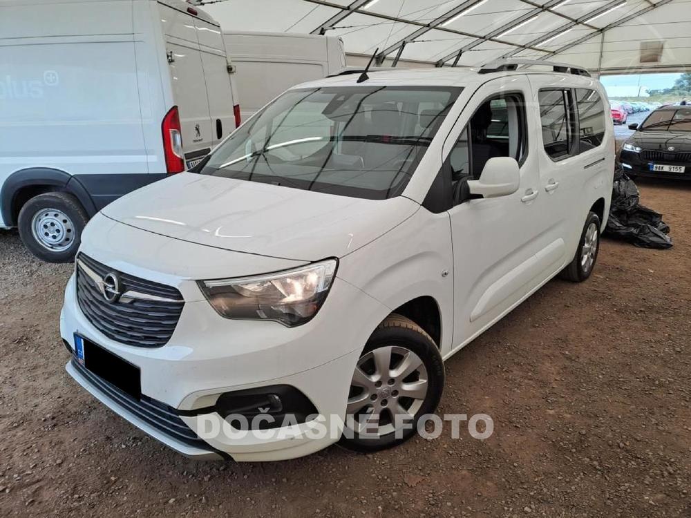 Opel Combo 1.5 CDTi 1.maj, ČR