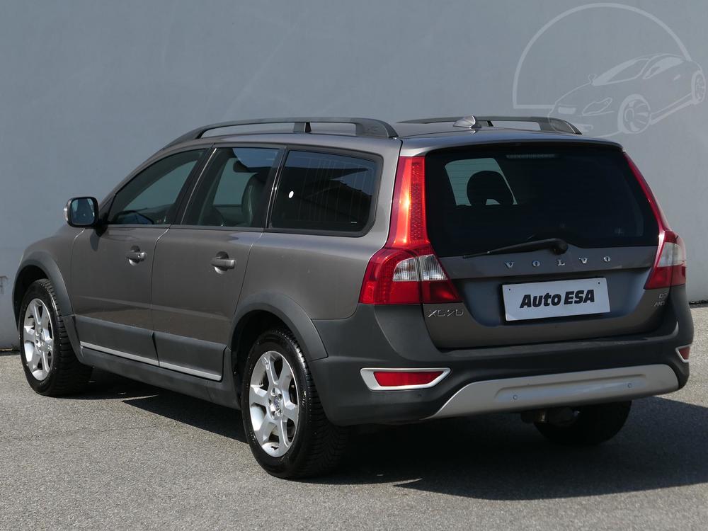 Volvo XC70 2.4 D5, R