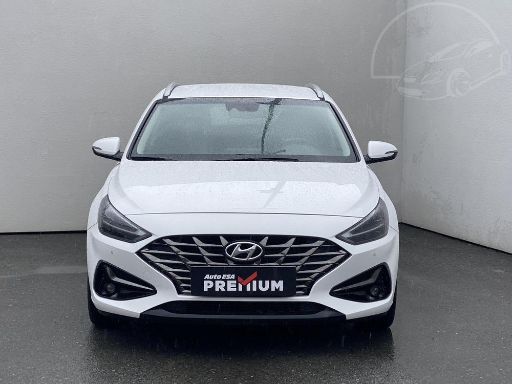 Hyundai i30 1.6 CRDi Serv.kniha